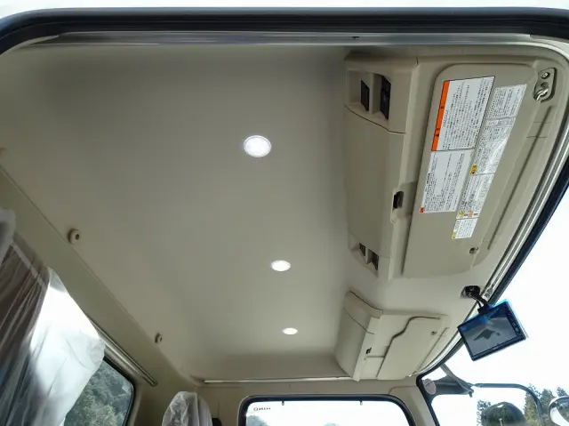 日野 レンジャー 2KG-GC2ABA(2WD)の写真44