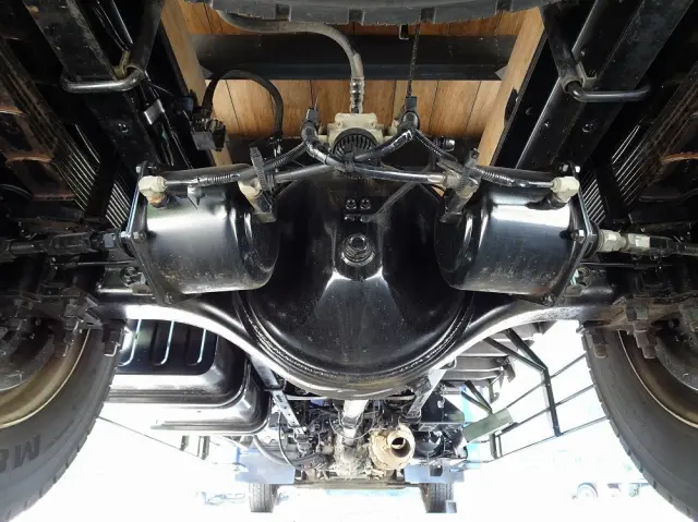 いすゞ フォワード LPG-FTR90S2(2WD)の写真9