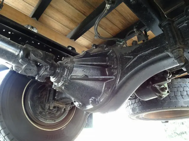 いすゞ フォワード LPG-FTR90S2(2WD)の写真28