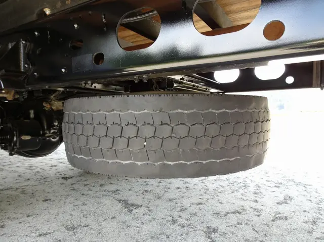 いすゞ フォワード LPG-FTR90S2(2WD)の写真46