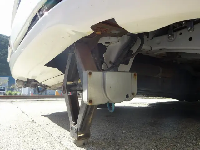 トヨタ ハイエース CBF-TRH221K(2WD)の写真37
