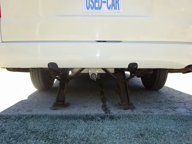トヨタ ハイエース CBF-TRH221K(2WD)の写真38