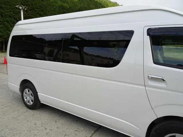 トヨタ ハイエースコミューター 3DF-GDH223B(2WD)の写真25