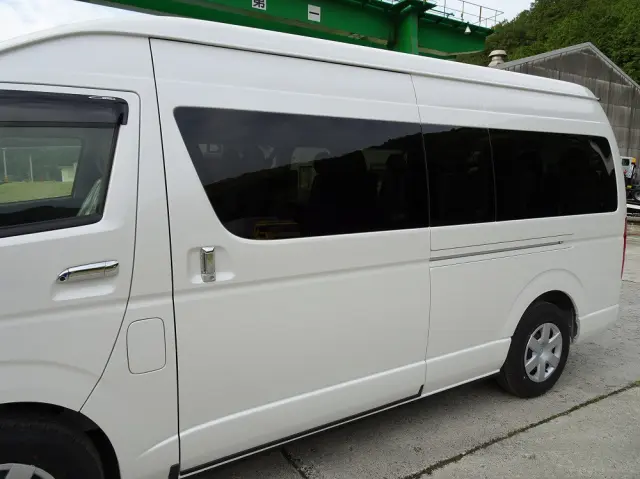 トヨタ ハイエースコミューター 3DF-GDH223B(2WD)の写真26