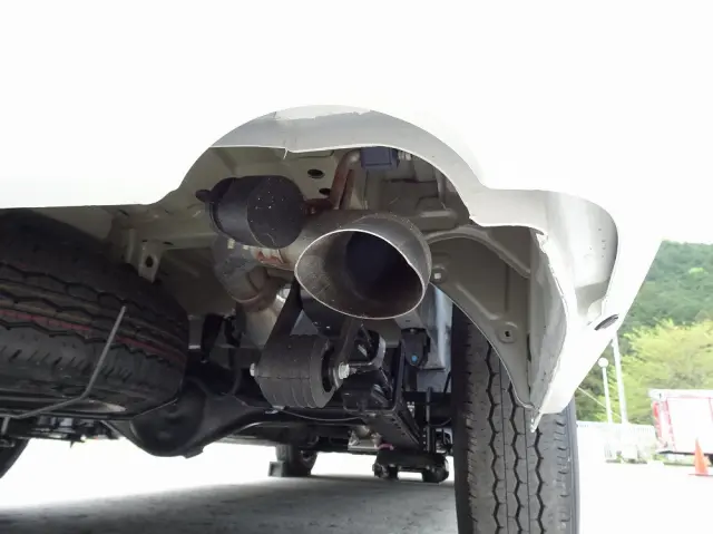 トヨタ ハイエースコミューター 3DF-GDH223B(2WD)の写真33