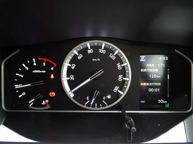 トヨタ ハイエースコミューター 3DF-GDH223B(2WD)の写真48