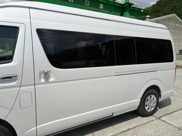 トヨタ ハイエースコミューター 3DF-GDH223B(2WD)の写真23