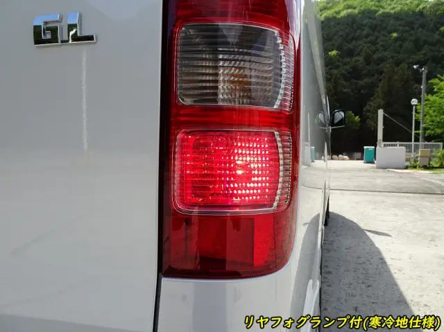 トヨタ ハイエースコミューター 3DF-GDH223B(2WD)の写真35