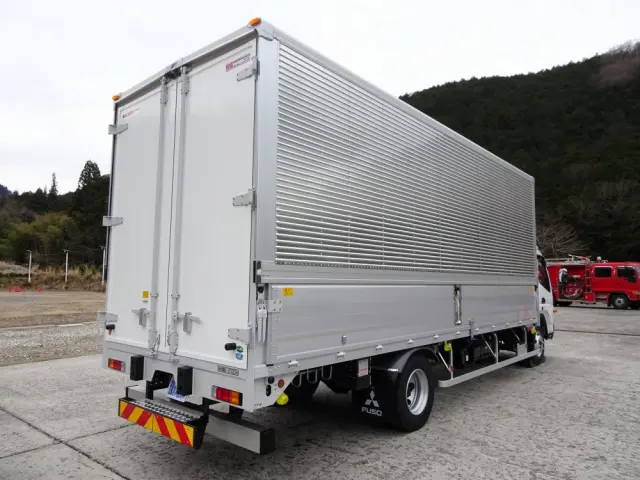 三菱 キャンター 2PG-FED90(2WD)の写真2