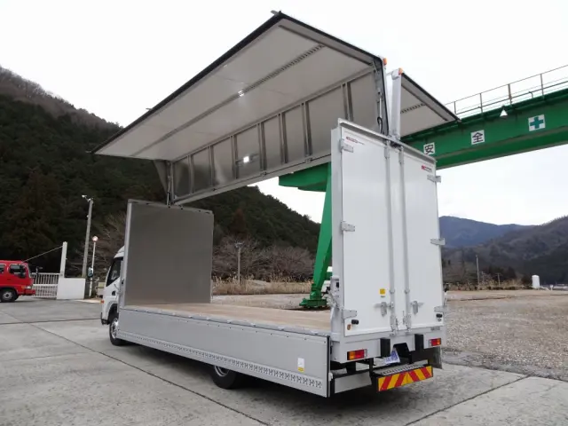 三菱 キャンター 2PG-FED90(2WD)の写真6