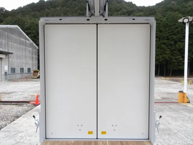 三菱 キャンター 2PG-FED90(2WD)の写真16