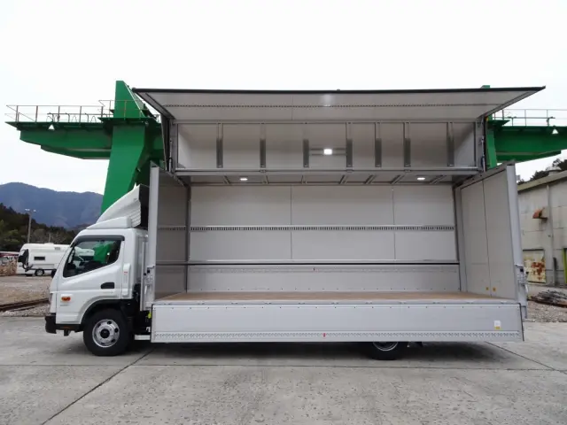 三菱 キャンター 2PG-FED90(2WD)の写真21