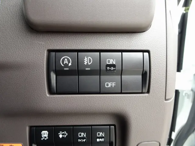 三菱 キャンター 2PG-FEB90(2WD)の写真38