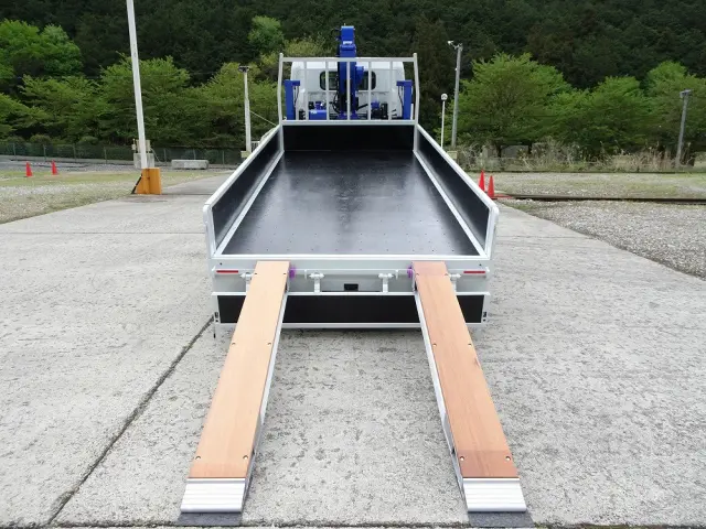 三菱 キャンター 2PG-FEB90(2WD)の写真8