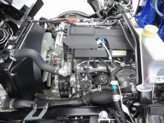 三菱 キャンター 2PG-FEB90(2WD)の写真10