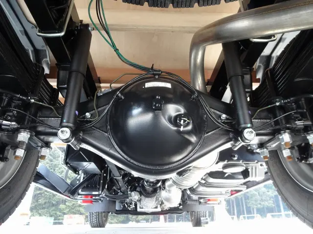 三菱 キャンター 2PG-FEB90(2WD)の写真9