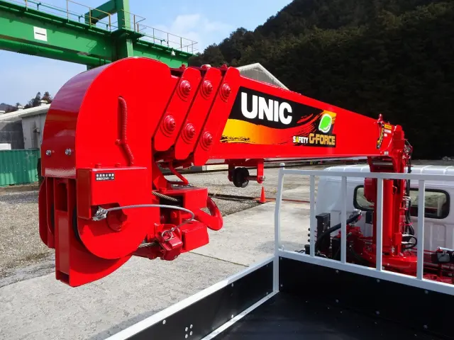 三菱 キャンター 2PG-FEB90(2WD)の写真11