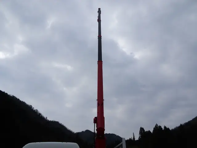 三菱 キャンター 2PG-FEB90(2WD)の写真16