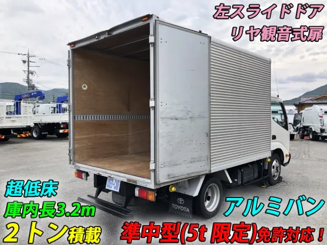 トヨタ ダイナ TKG-XZU605(2WD)の写真2