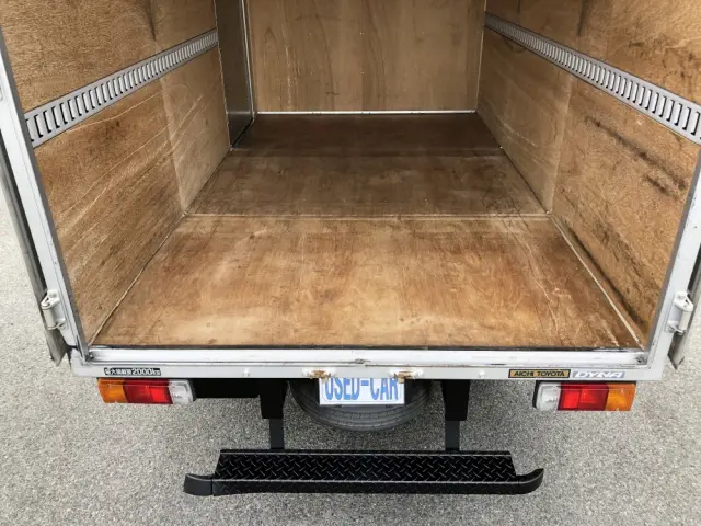 トヨタ ダイナ TKG-XZU605(2WD)の写真16