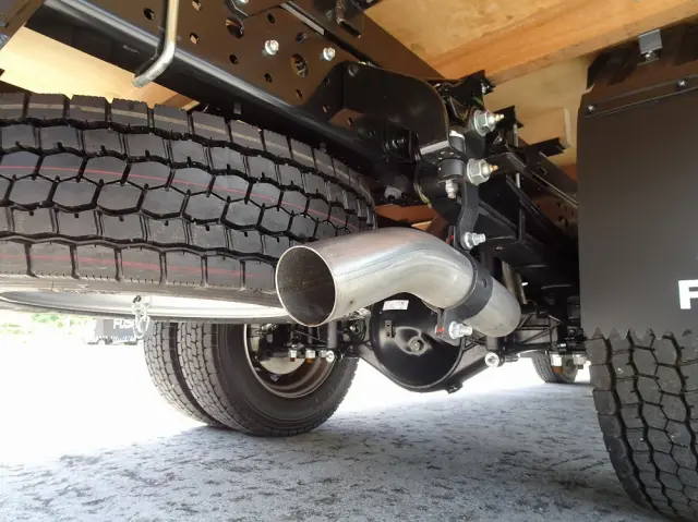 三菱 キャンター 2PG-FEB90(2WD)の写真32