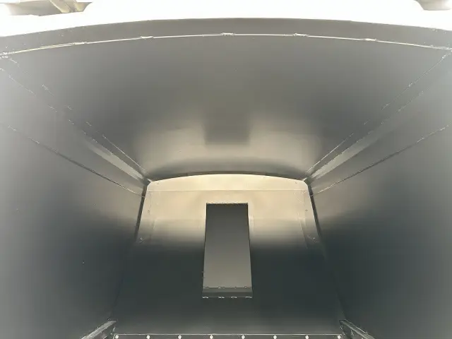 三菱 キャンター 2RG-FEAV0(2WD)の写真15