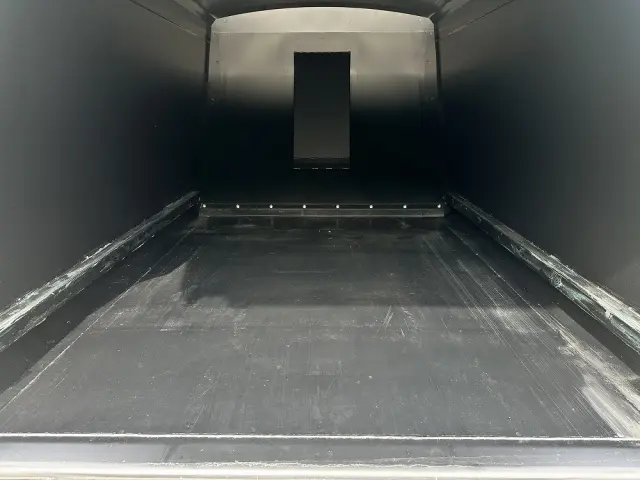 三菱 キャンター 2RG-FEAV0(2WD)の写真16