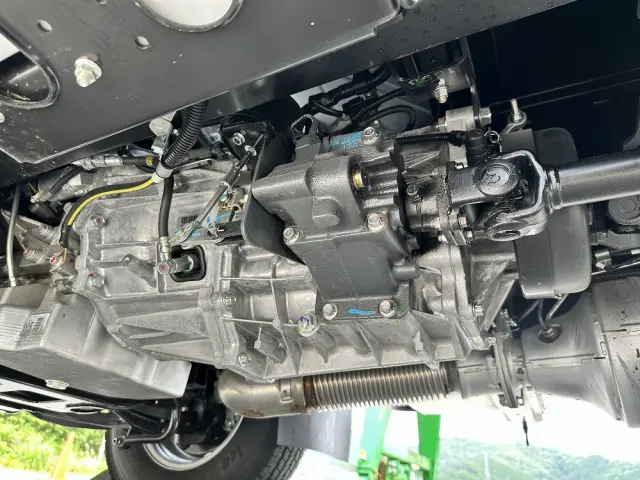 三菱 キャンター 2RG-FEAV0(2WD)の写真38