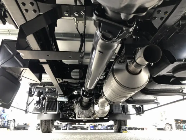 三菱 キャンター 2PG-FEB90(2WD)の写真34