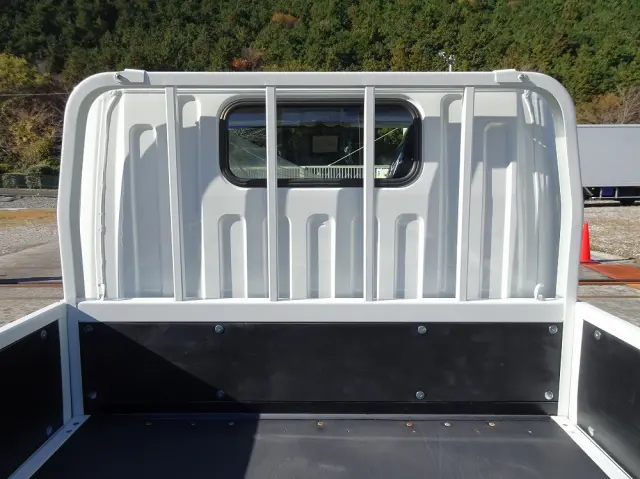 三菱 キャンター 2RG-FBAV0(2WD)の写真11