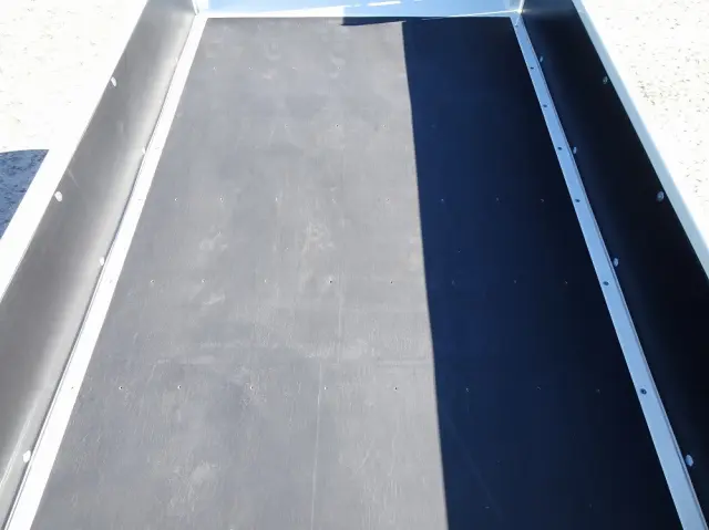 三菱 キャンター 2RG-FBAV0(2WD)の写真20