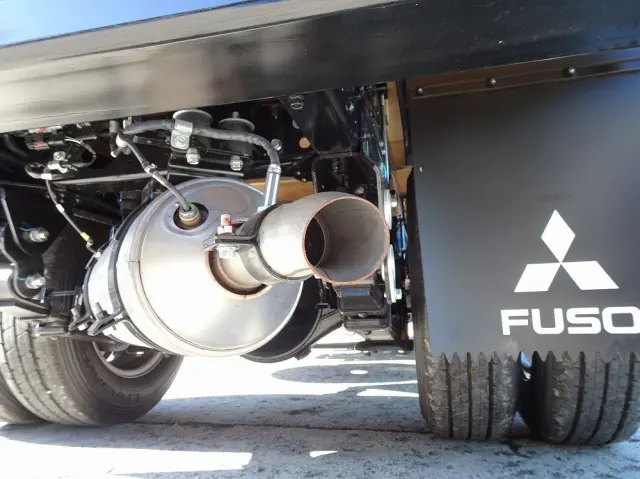 三菱 キャンター 2RG-FBAV0(2WD)の写真30