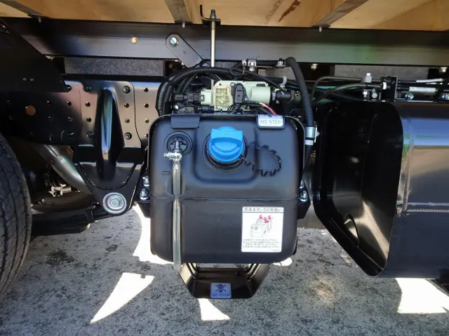 三菱 キャンター 2RG-FBAV0(2WD)の写真33