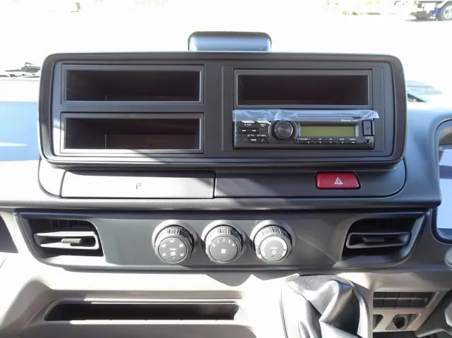 三菱 キャンター 2RG-FBAV0(2WD)の写真36