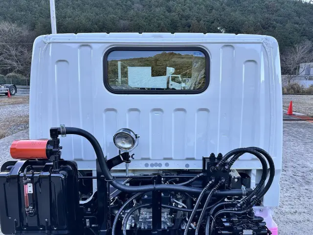 三菱 キャンター 2RG-FBAV0(2WD)の写真17