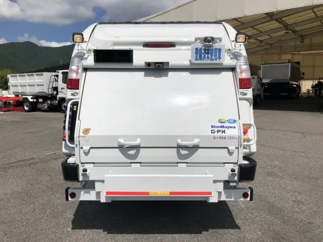 三菱 キャンター 2RG-FEAV0(2WD)の写真3