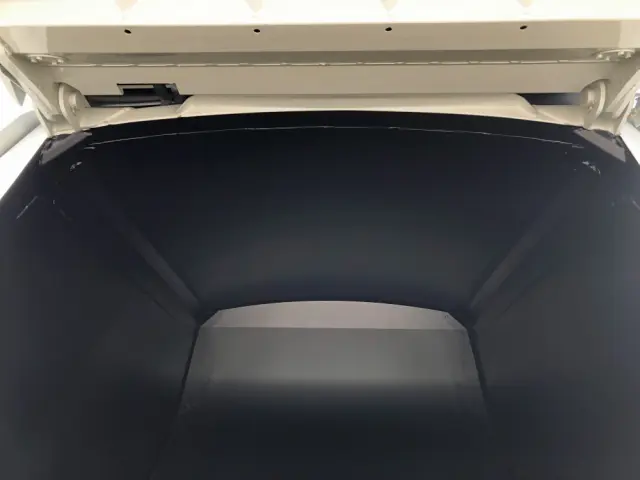 三菱 キャンター 2RG-FEAV0(2WD)の写真15