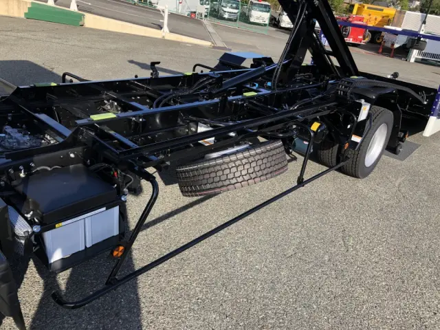 三菱 キャンター 2PG-FEB90(2WD)の写真23