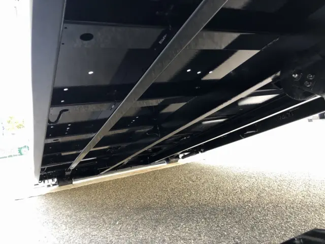 三菱 キャンター 2PG-FEB90(2WD)の写真29