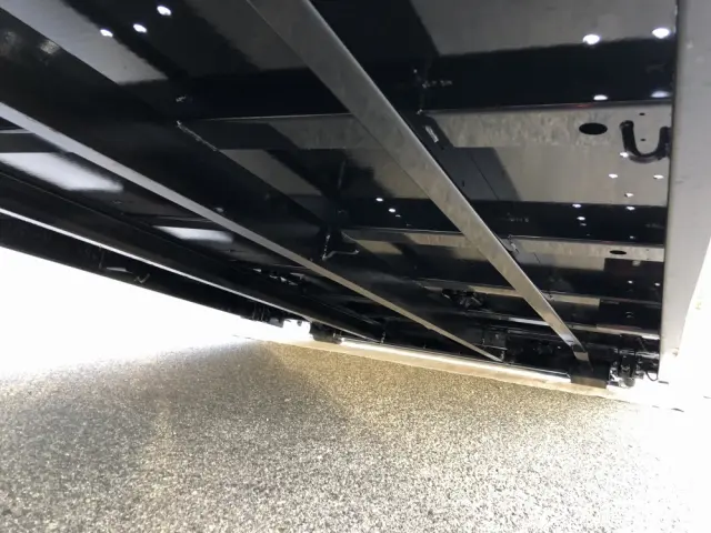 三菱 キャンター 2PG-FEB90(2WD)の写真30