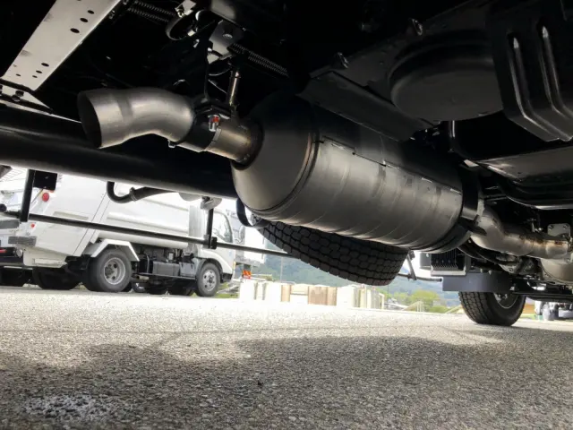 三菱 キャンター 2PG-FEB90(2WD)の写真35