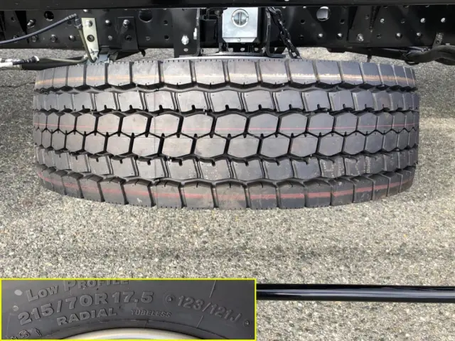 三菱 キャンター 2PG-FEB90(2WD)の写真45