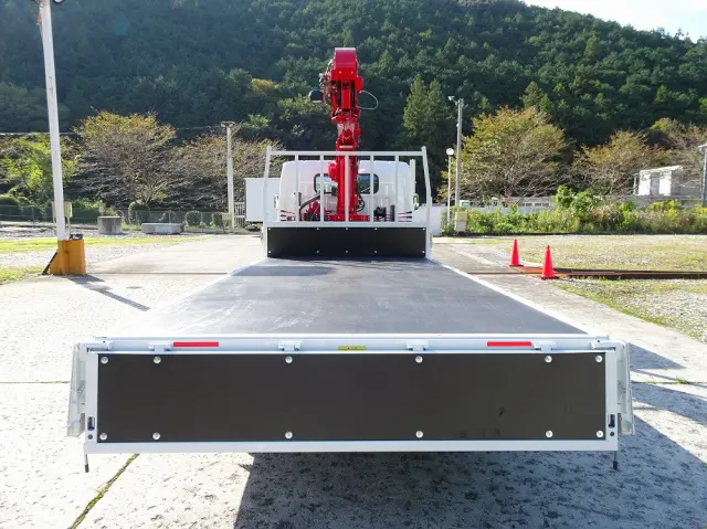 三菱 キャンター 2PG-FEB90(2WD)の写真24