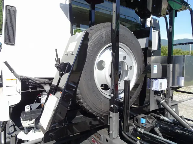 いすゞ フォワード 2RG-FRR90S4(2WD)の写真41