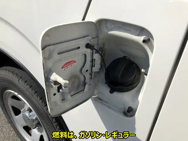 トヨタ ハイエース CBF-TRH226S(4WD)の写真25