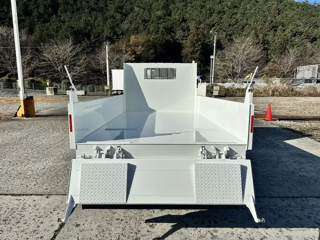 三菱 キャンター 2RG-FBA60(2WD)の写真12