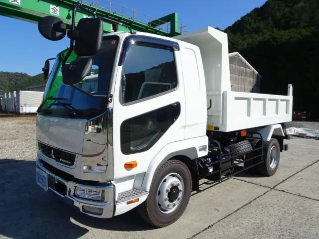 三菱 ファイター 2KG-FK62FZ(2WD)の写真1