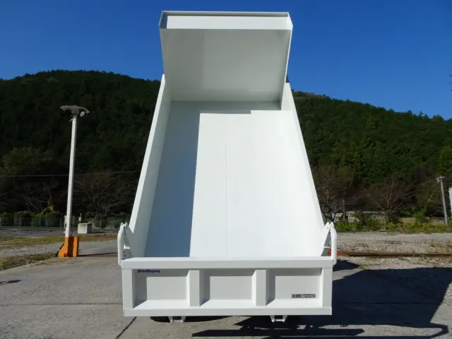 三菱 ファイター 2KG-FK62FZ(2WD)の写真3