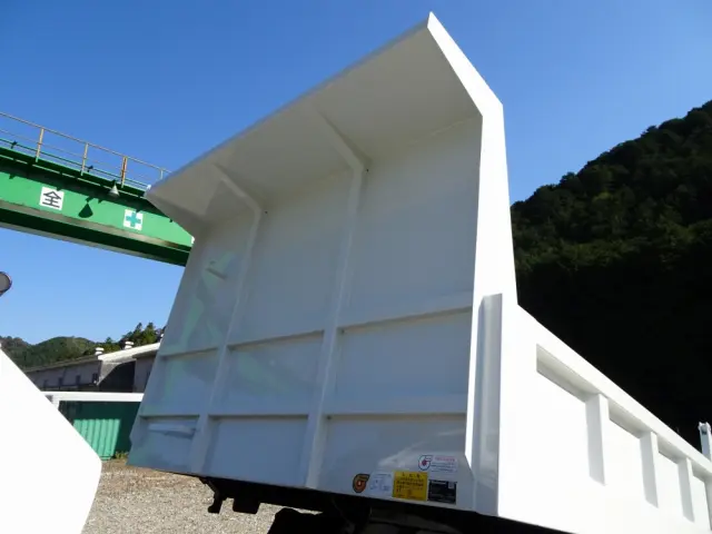 三菱 ファイター 2KG-FK62FZ(2WD)の写真18