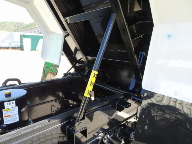 三菱 ファイター 2KG-FK62FZ(2WD)の写真24